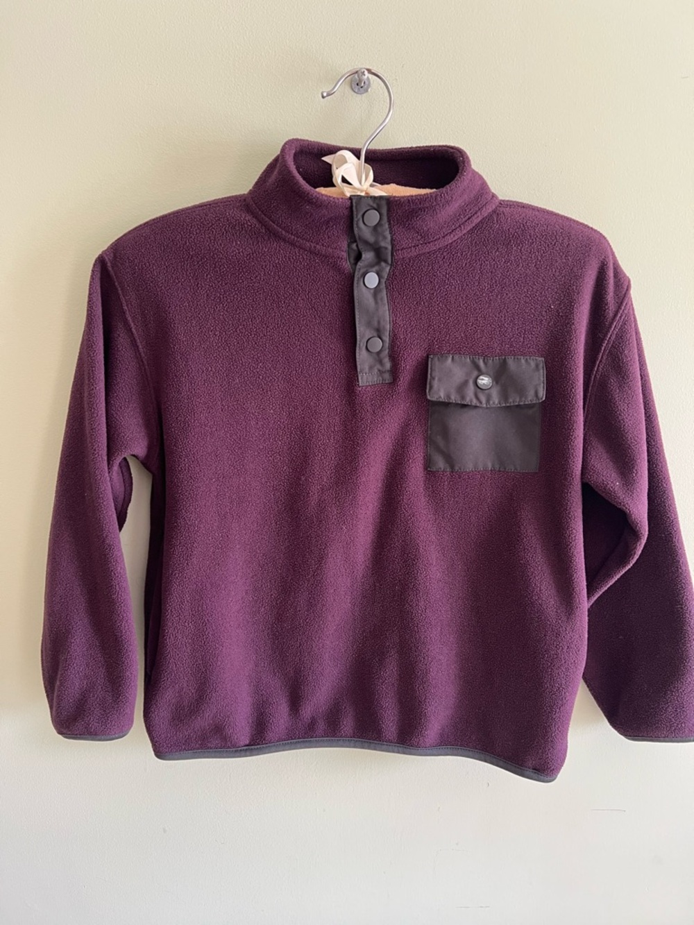Old Navy Plum Fleece Snap Pullover with Chest Pocket kids size S